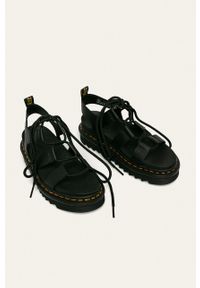 Dr. Martens - Sandały skórzane Nartilla. Zapięcie: sznurówki. Kolor: czarny. Materiał: skóra. Wzór: gładki. Obcas: na platformie #3