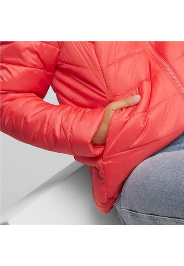 Kurtka uniwersalna damska Puma Essential Plus. Kolor: czarny. Materiał: syntetyk