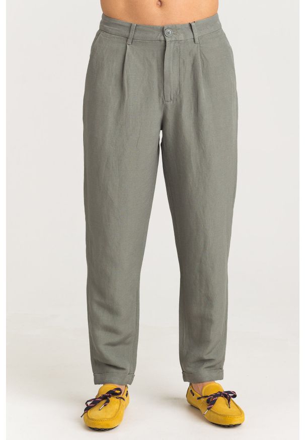 Spodnie Armani Exchange z aplikacjami