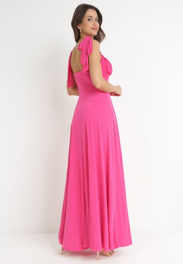 Born2be - Ciemnoróżowa Rozkloszowana Sukienka Maxi z Wiązanymi Ramiączkami Lisija. Kolor: różowy. Długość rękawa: na ramiączkach. Styl: elegancki. Długość: maxi
