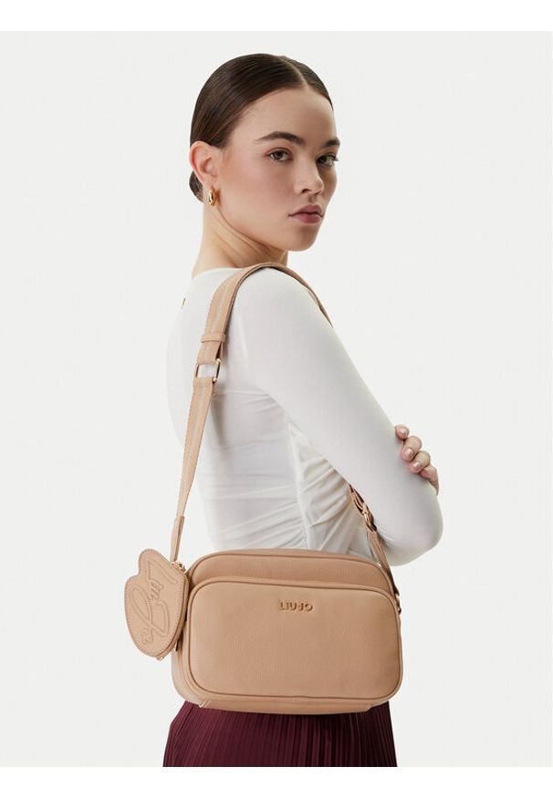 Liu Jo Torebka AA6176 E1012 Brązowy. Kolor: brązowy. Materiał: skórzane