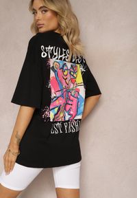 Renee - Czarny Bawełniany T-shirt o Fasonie Oversize z Nadrukiem na Przodzie Lisitha. Kolor: czarny. Materiał: bawełna. Wzór: nadruk #5