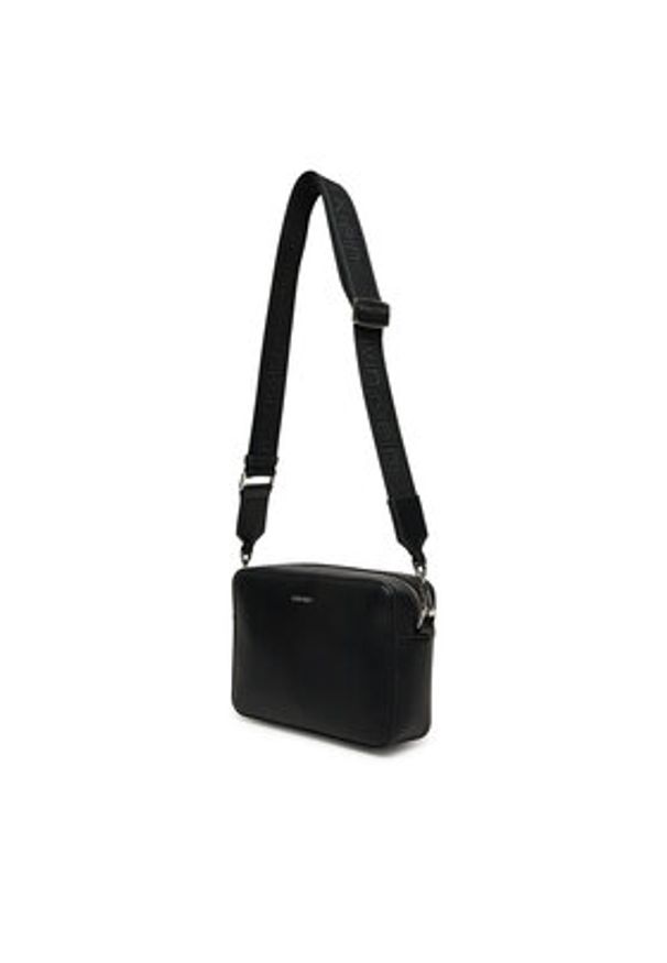 Calvin Klein Torebka Ck Must Small Camera Bag LV04F3097G Czarny. Kolor: czarny. Materiał: skórzane