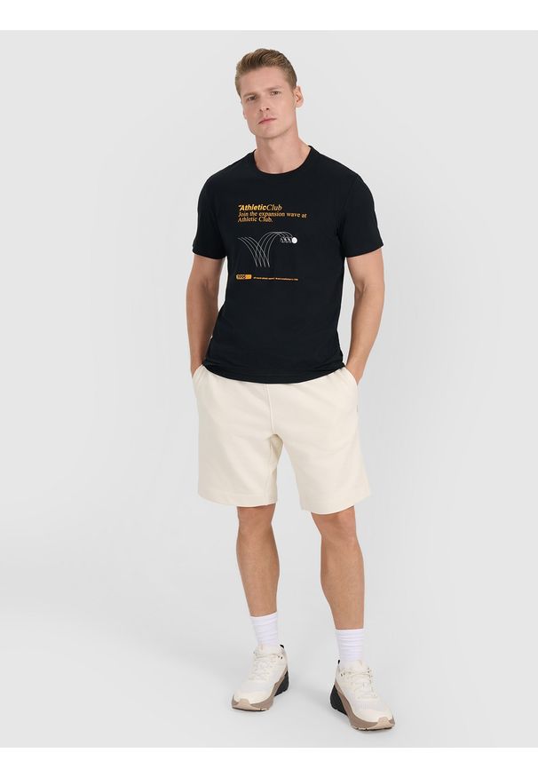 4f - 4F T-shirt regular z nadrukiem męski - czarny S. Okazja: na co dzień. Kolor: czarny. Materiał: bawełna, materiał, jersey. Długość rękawa: krótki rękaw. Długość: krótkie. Wzór: nadruk. Styl: klasyczny, sportowy, casual