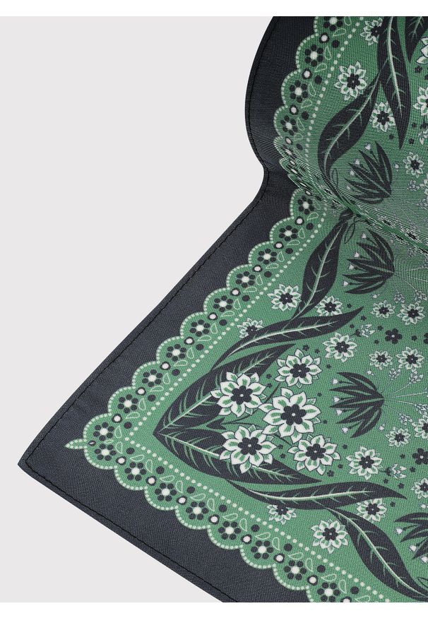 Pako Lorente - PAKO LORENTE – Zielona poszetka w kwiatowy wzór. Kolor: zielony. Materiał: poliester. Wzór: kwiaty