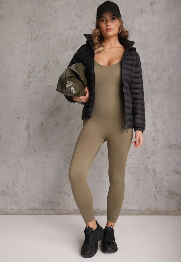 Renee - Czarna Pikowana Kurtka Przejściowa z Kapturem z Możliwością Odpięcia Feziel. Typ kołnierza: kaptur. Kolor: czarny. Materiał: jeans. Styl: elegancki