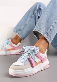 Renee - Różowo-Niebieskie Sneakersy z Ozdobnymi Sznurówkami i Grubą Podeszwą Klorimia. Kolor: różowy #3