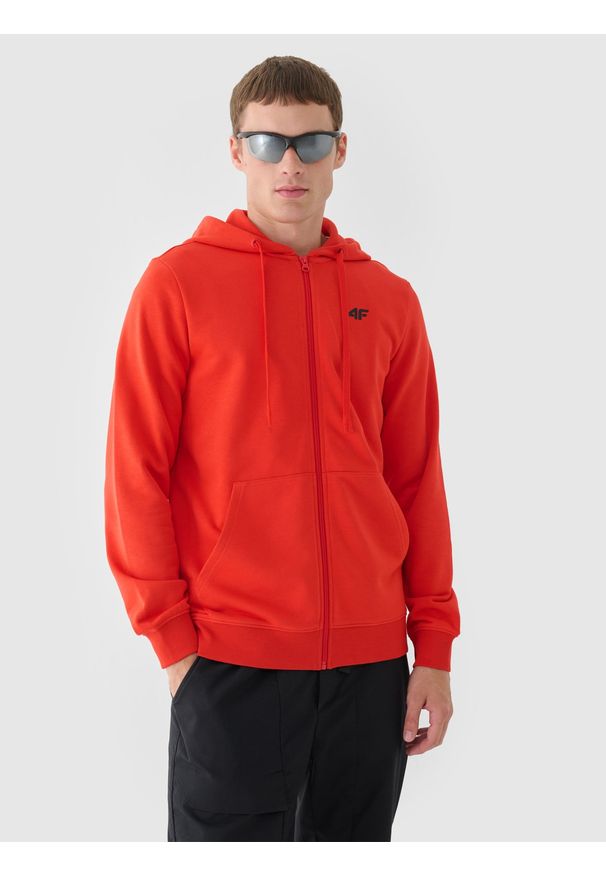 4f - 4F Bluza dresowa rozpinana z kapturem męska - czerwona S. Okazja: na co dzień. Typ kołnierza: kaptur. Kolor: czerwony. Materiał: dresówka. Wzór: gładki, ze splotem. Styl: sportowy, casual