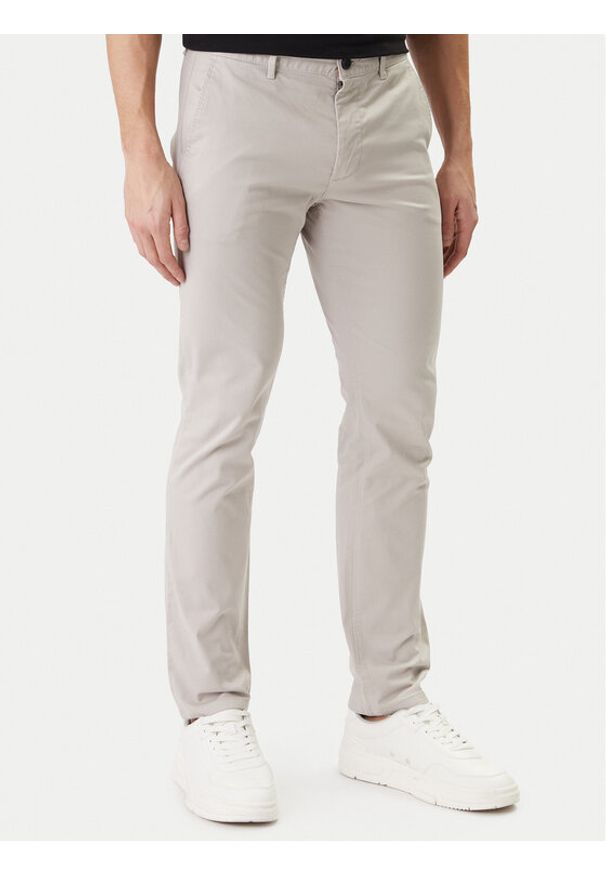 BOSS Chinosy 50510933 Beżowy Slim Fit. Kolor: beżowy. Materiał: bawełna