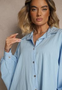 Renee - Niebieska Koszula z Wiskozą w Stylu Nietoperza Sonarielia. Okazja: na co dzień. Typ kołnierza: kołnierzyk klasyczny. Kolor: niebieski. Materiał: wiskoza. Długość: krótkie. Styl: klasyczny, elegancki, casual #5