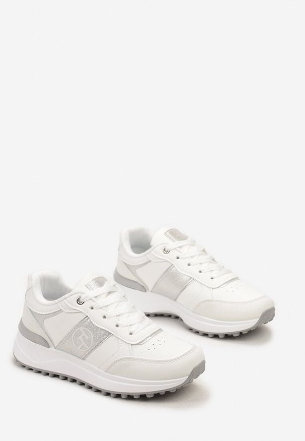Renee - Białe Sznurowane Sneakersy z Brokatem i Siateczką na Grubej Podeszwie Leviria. Kolor: biały. Szerokość cholewki: normalna. Wzór: aplikacja