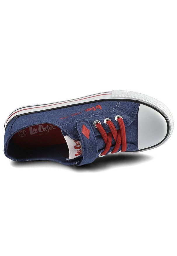 Granatowe Trampki Lee Cooper Dziecięce Buty. Zapięcie: rzepy. Kolor: niebieski. Materiał: guma, jeans, materiał, tkanina. Szerokość cholewki: normalna