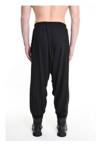 La Haine Inside Us Spodnie | 3R M1137 | Mężczyzna | Czarny. Okazja: na co dzień. Kolor: czarny. Materiał: poliester, wiskoza, elastan. Długość: długie. Styl: casual #2
