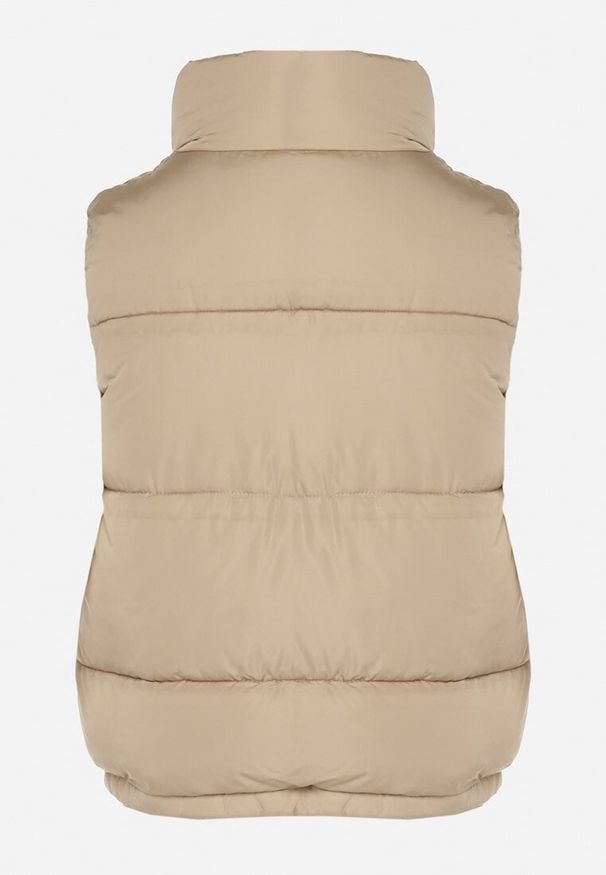 Born2be - Ciemnobeżowa Pikowana Kamizelka z Ozdobną Podszewką Olianela. Okazja: na co dzień, na spacer. Kolor: beżowy. Materiał: jeans. Wzór: aplikacja. Styl: casual, elegancki