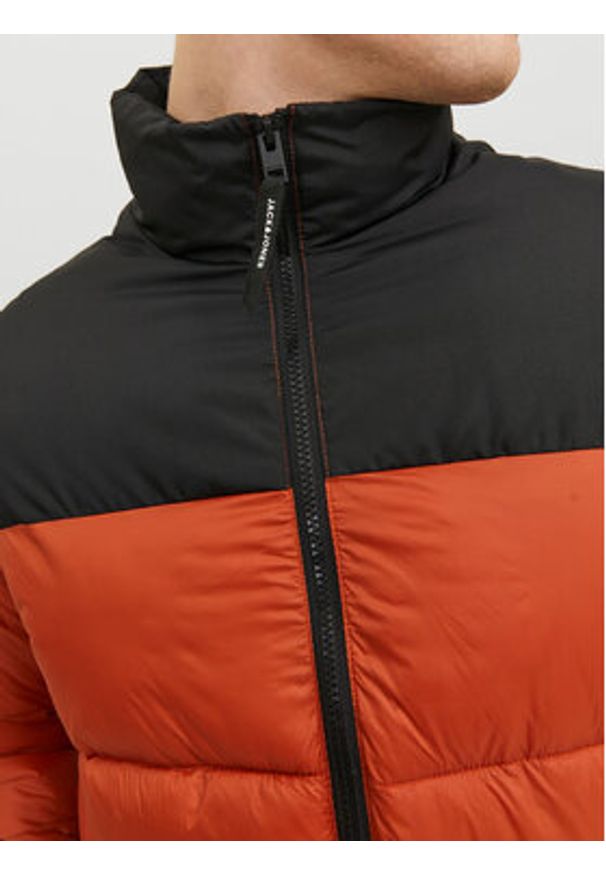 Jack & Jones Kurtka zimowa 12235860 Pomarańczowy Regular Fit. Kolor: pomarańczowy. Materiał: syntetyk. Sezon: zima