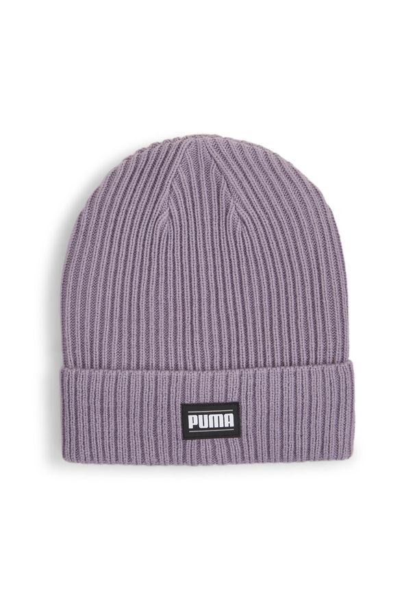Czapka Puma Ribbed Classic Cuff Beanie. Kolor: fioletowy. Materiał: materiał, prążkowany. Sezon: zima. Styl: sportowy