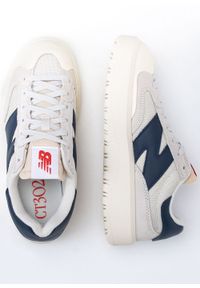 Sneakersy unisex beżowe New Balance CT302RC. Okazja: na co dzień. Kolor: beżowy. Materiał: koronka, zamsz. Szerokość cholewki: normalna. Wzór: napisy #4