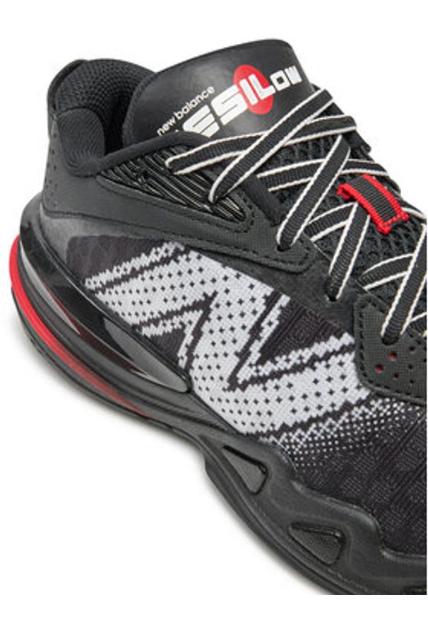 New Balance Buty do koszykówki BBHSLAT2 Czarny. Kolor: czarny. Materiał: skóra. Sport: koszykówka