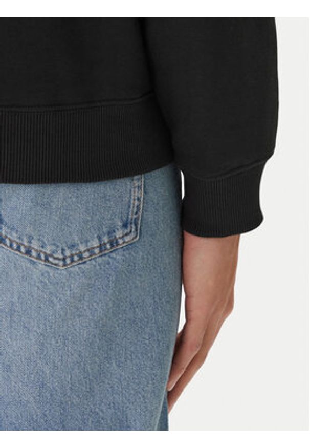 Calvin Klein Jeans Bluza LV04RC296G Czarny Regular Fit. Kolor: czarny. Materiał: bawełna