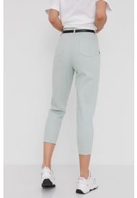 Answear Lab Spodnie damskie kolor zielony high waist. Stan: podwyższony. Kolor: turkusowy. Styl: wakacyjny #5