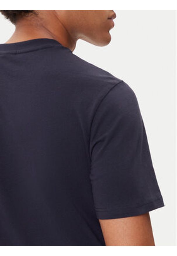 Napapijri T-Shirt S-Drapeau Ss NP0A891K Granatowy Regular Fit. Kolor: niebieski. Materiał: bawełna