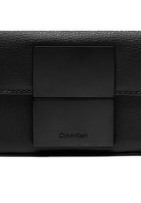 Calvin Klein Saszetka Iconic Plaque Camera Bag Xs K50K511249 Czarny. Kolor: czarny. Materiał: skóra