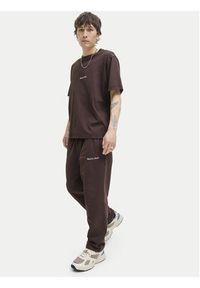 Jack & Jones Spodnie dresowe Kane Norrebro 12282553 Brązowy ciemny Relaxed Fit. Kolor: brązowy. Materiał: bawełna #2