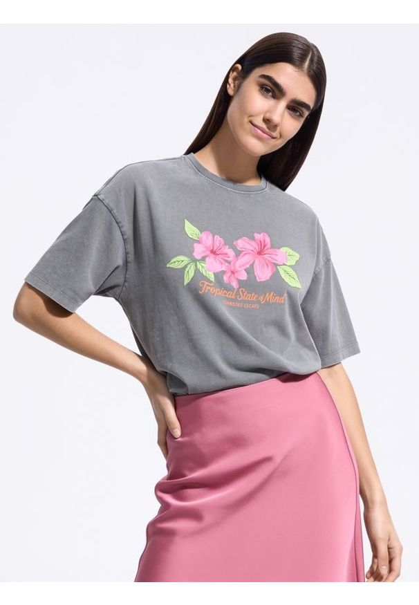 Reserved - T-shirt z nadrukiem - ciemnoszary. Kolor: szary. Materiał: bawełna, dzianina. Wzór: nadruk