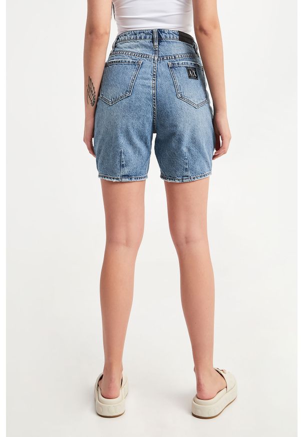 Armani Exchange - Spodenki jeansowe ARMANI EXCHANGE. Materiał: jeans