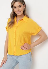 Born2be - Żółta Koszula z Wiskozy Asymetryczna z Krótszym Przodem Karinas. Kolor: żółty. Materiał: wiskoza. Długość: krótkie. Styl: elegancki #6