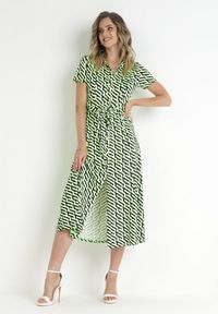 Born2be - Zielona Koszulowa Sukienka Midi z Rozkloszowanym Dołem i Materiałowym Paskiem Summita. Kolor: zielony. Materiał: materiał. Typ sukienki: koszulowe. Długość: midi #5
