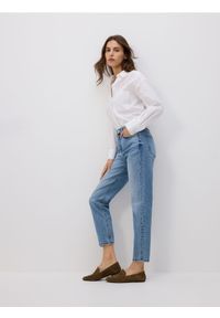 Reserved - Jeansy mom fit slim - niebieski. Kolor: niebieski #1