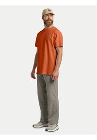 Jack Wolfskin T-Shirt Essential 1808382 Pomarańczowy Regular Fit. Kolor: pomarańczowy. Materiał: bawełna