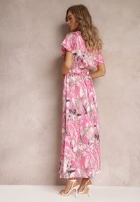 Renee - Różowa Rozkloszowana Sukienka Maxi z Gumką w Talii i Materiałowym Paskiem Tivia. Kolor: różowy. Materiał: materiał. Typ sukienki: kopertowe. Długość: maxi #4