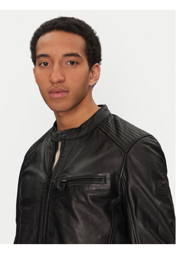Mustang Kurtka skórzana 310-24-055 Czarny Regular Fit. Kolor: czarny. Materiał: skóra