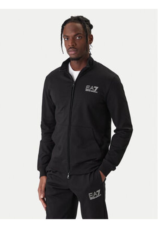 EA7 Emporio Armani Dres 7M001318 AF13512 UC001 Czarny Regular Fit. Kolor: czarny. Materiał: bawełna