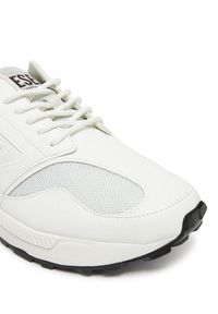 Diesel Sneakersy Tame-D Y03607P8109 Biały. Kolor: biały. Materiał: skóra