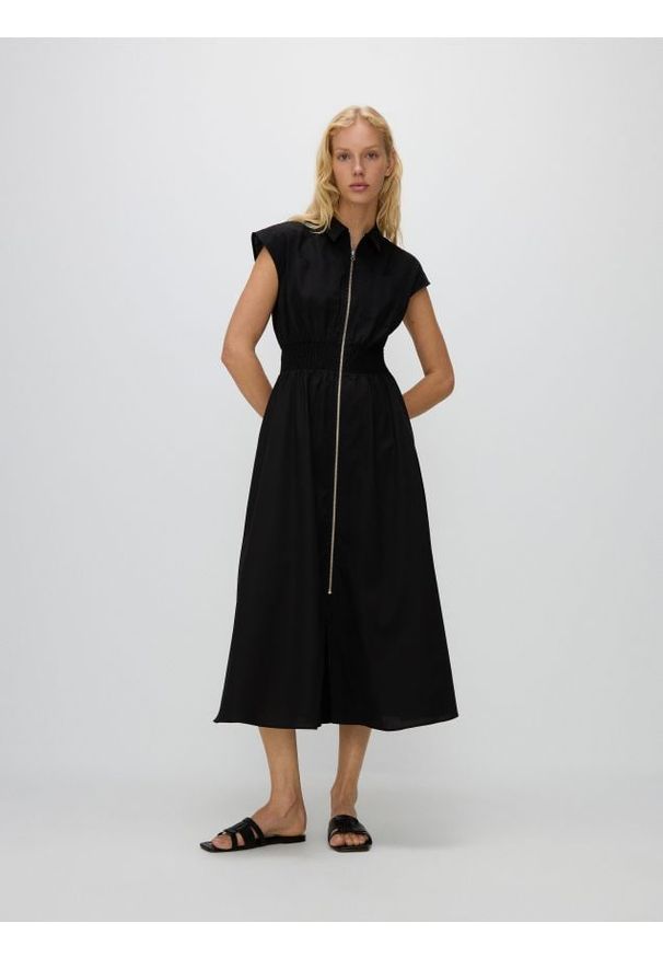 Reserved - Sukienka midi z zamkiem - czarny. Kolor: czarny. Materiał: bawełna. Długość: midi