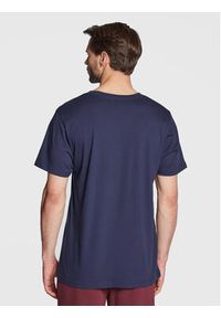 New Balance T-Shirt Classic Core Logo MT03905 Granatowy Athletic Fit. Kolor: niebieski. Materiał: syntetyk