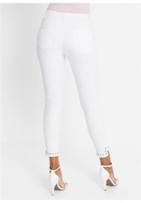 Spodnie 7/8 Skinny ze sznurowaniem bonprix biały. Kolor: biały #5