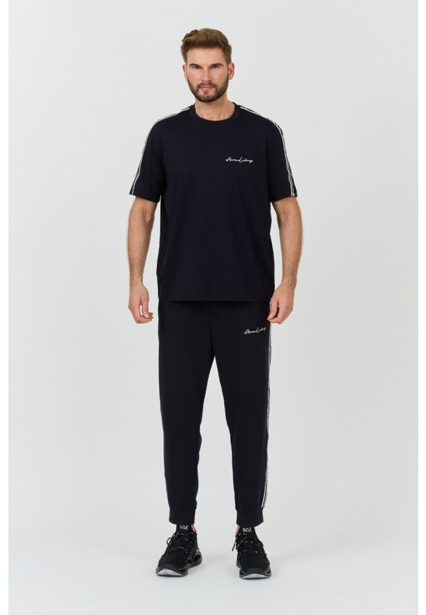 Armani Exchange - ARMANI EXCHANGE Granatowy męski t-shirt, Rozmiar L. Kolor: niebieski