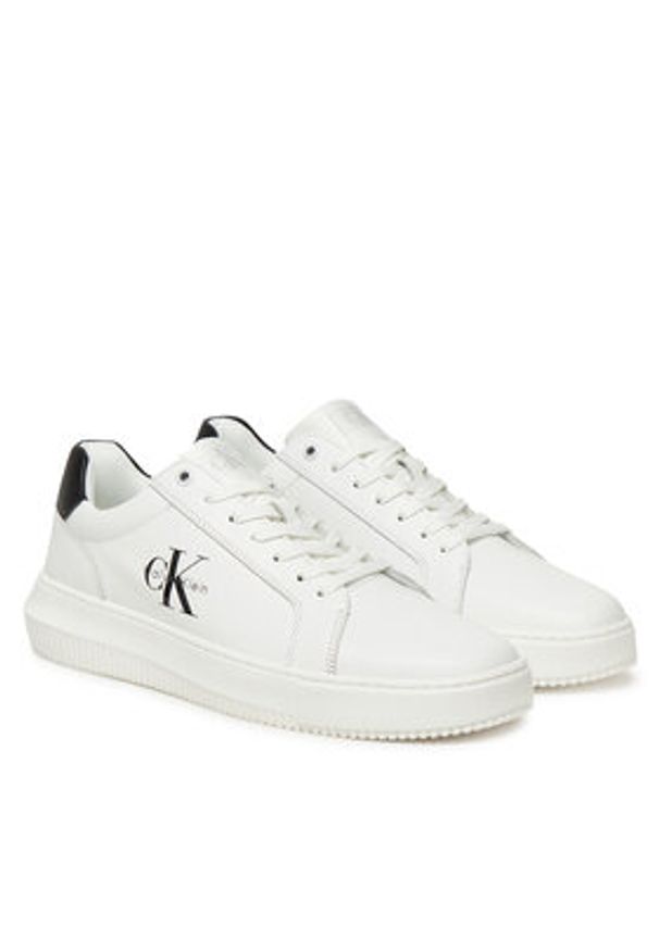 Calvin Klein Jeans Sneakersy YM0YM01317 Biały. Kolor: biały. Materiał: skóra