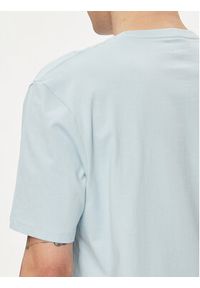 Wrangler T-Shirt Sign Off 112350436 Niebieski Regular Fit. Kolor: niebieski. Materiał: bawełna #2