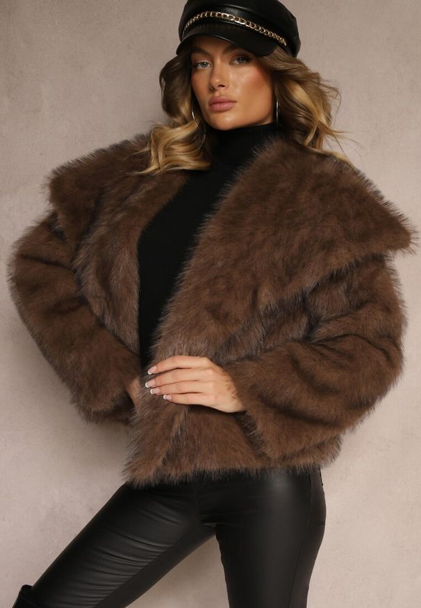 Renee - Brązowa Elegancka Kurtka Futerko z Kołnierzem Vertirida. Okazja: na spacer. Kolor: brązowy. Materiał: futro. Sezon: zima. Styl: elegancki