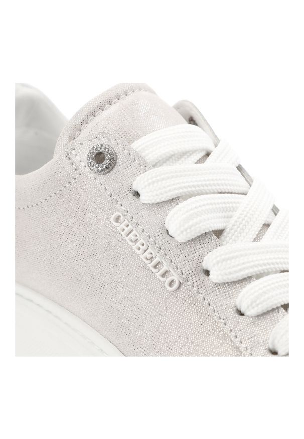 CheBello - Srebrne Sneakersy Chebello Stylowe Obuwie Damskie Na Platformie. Okazja: na co dzień. Zapięcie: sznurówki. Kolor: srebrny. Materiał: materiał. Szerokość cholewki: normalna. Obcas: na platformie. Styl: elegancki