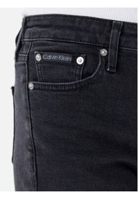 Calvin Klein Jeans Szorty jeansowe J20J225161 Czarny Regular Fit. Kolor: czarny. Materiał: bawełna