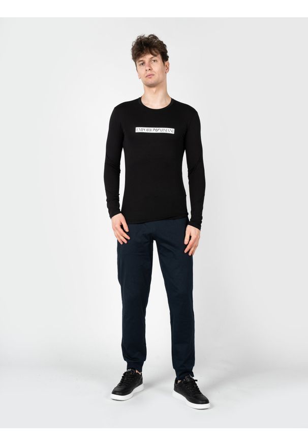 Emporio Armani Longsleeve | 1110233-F517 | Mężczyzna | Czarny. Okazja: na co dzień. Kolor: czarny. Materiał: elastan, bawełna. Długość rękawa: długi rękaw. Wzór: nadruk. Styl: casual, elegancki