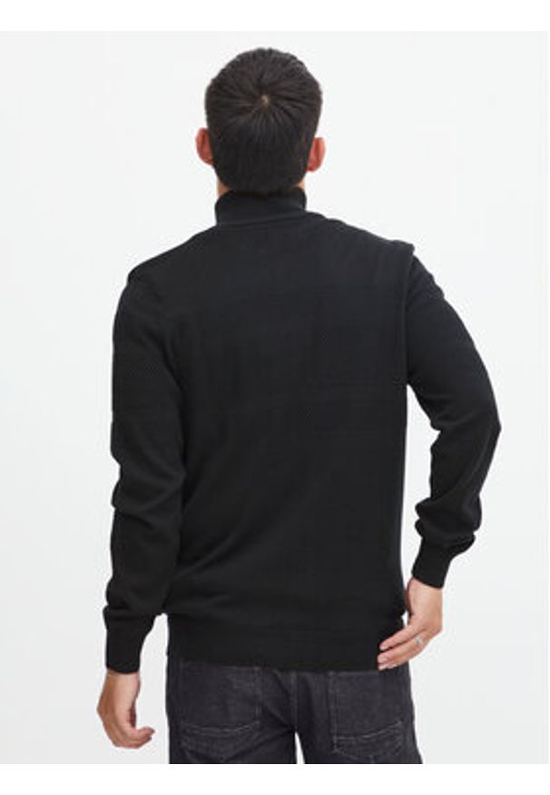 Blend Sweter 20715852 Czarny Regular Fit. Kolor: czarny. Materiał: bawełna