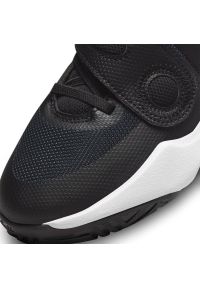 Buty do koszykówki Nike Team Hustle D 11 Jr DV8996 002 czarne czarne. Zapięcie: rzepy. Kolor: czarny. Materiał: guma, syntetyk, tkanina. Sport: koszykówka #9