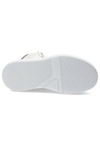Białe Sneakersy Carinii Damskie Stylowe Obuwie. Okazja: do pracy, na uczelnię. Kolor: biały. Materiał: skóra. Szerokość cholewki: normalna. Wzór: jednolity, aplikacja. Styl: elegancki #7